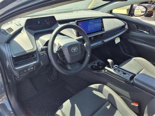 2025 Toyota Prius XLE