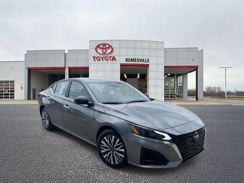 Gun Metallic 2025 Nissan Altima 2.5 SV