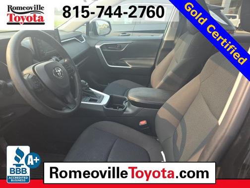 2022 Toyota RAV4 LE