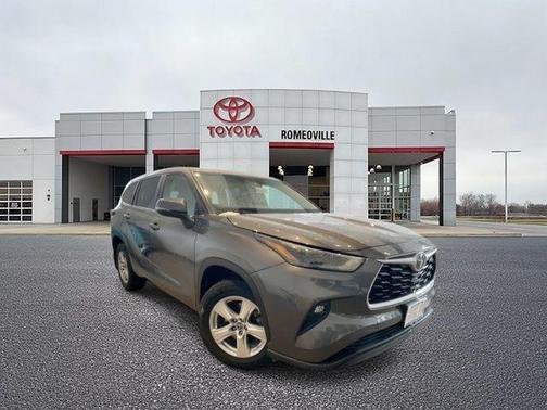 2023 Toyota Highlander LE