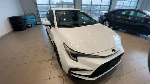 Ice Cap 2024 Toyota Corolla SE