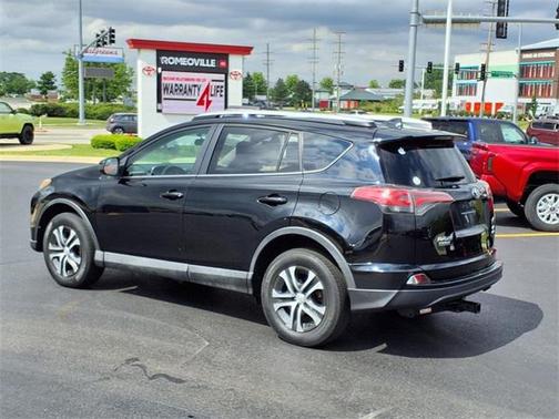 2016 Toyota RAV4 LE