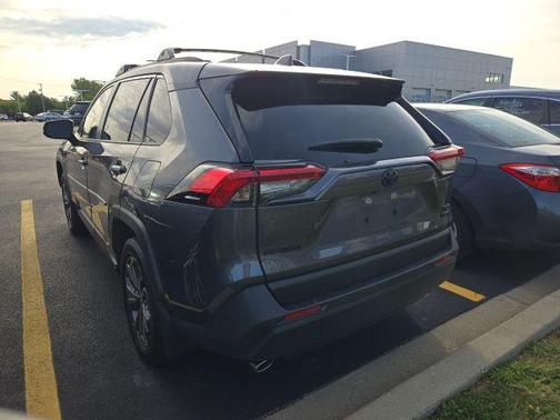 2023 Toyota RAV4 Hybrid XLE Premium