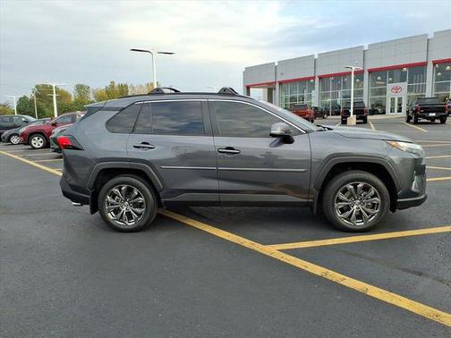 2023 Toyota RAV4 Hybrid XLE Premium