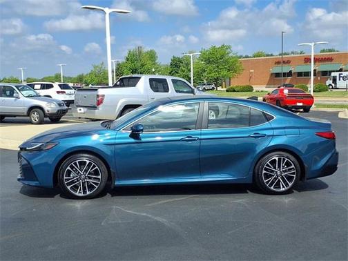 2025 Toyota Camry XLE