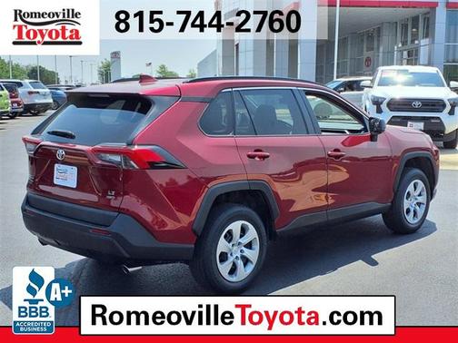 2021 Toyota RAV4 LE