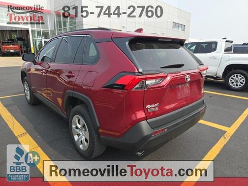 2021 Toyota RAV4 LE