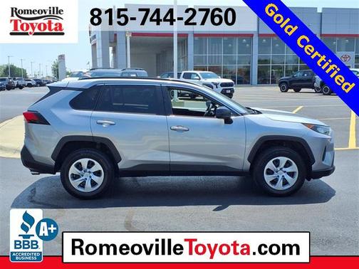 2021 Toyota RAV4 LE