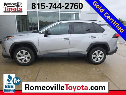 2021 Toyota RAV4 LE