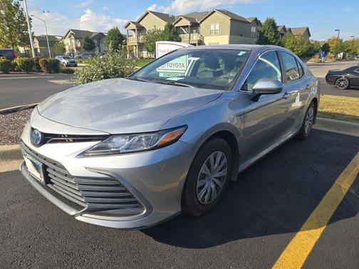 2023 Toyota Camry Hybrid LE