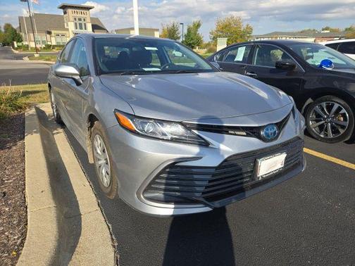 2023 Toyota Camry Hybrid LE