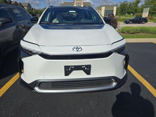2024 Toyota bZ4X Limited