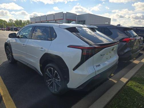 2024 Toyota bZ4X Limited