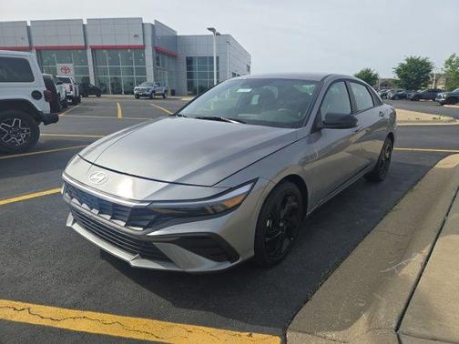 Fluid Metal 2026 Hyundai ELANTRA Sport