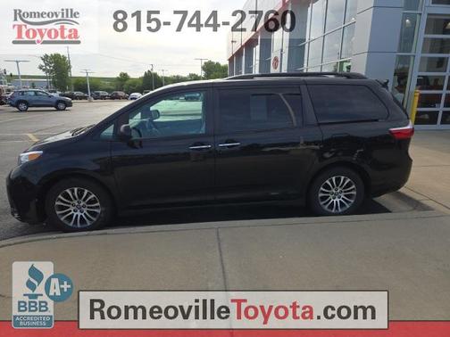 2019 Toyota Sienna XLE Premium