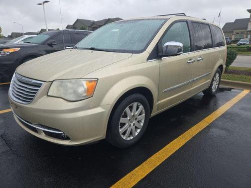 2011 Chrysler Town & Country Touring-L