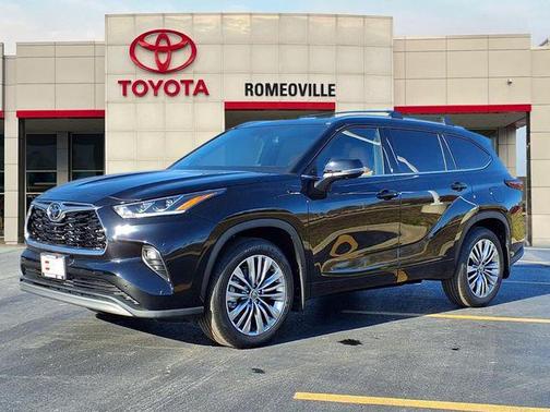 2025 Toyota Highlander Platinum