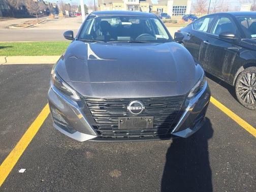 Gun Metallic 2025 Nissan Altima 2.5 SV