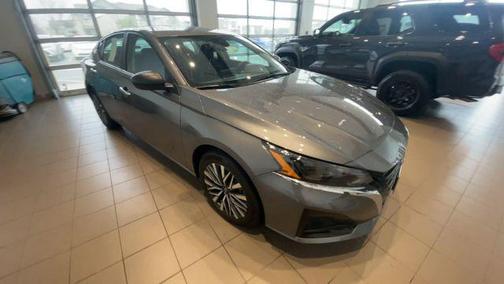 Gun Metallic 2025 Nissan Altima 2.5 SV