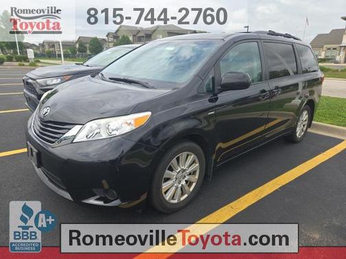 2017 Toyota Sienna LE