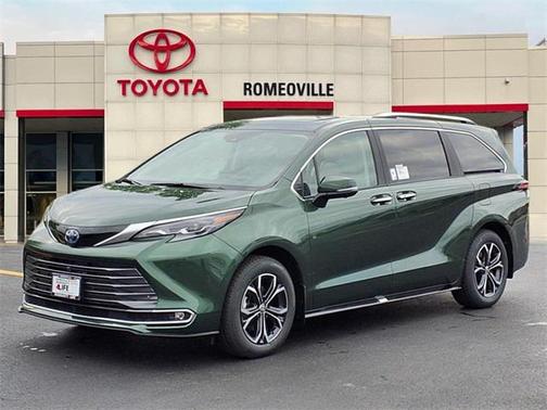 2025 Toyota Sienna Platinum 7 Passenger