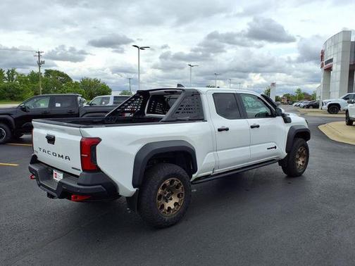 2024 Toyota Tacoma Hybrid Trailhunter
