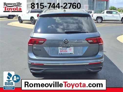 2022 Volkswagen Tiguan 2.0T SE