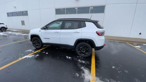 2023 Jeep Compass Trailhawk