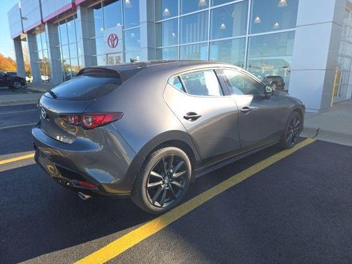 2025 Mazda Mazda3 FWD w/Premium Package