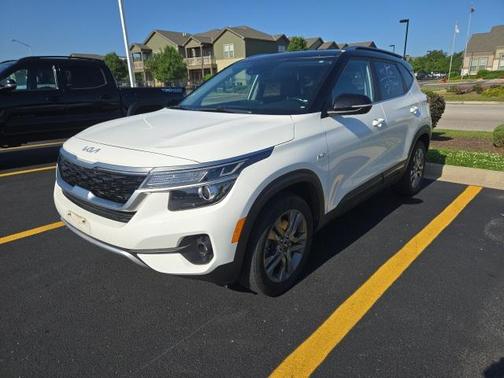 2022 Kia Seltos S