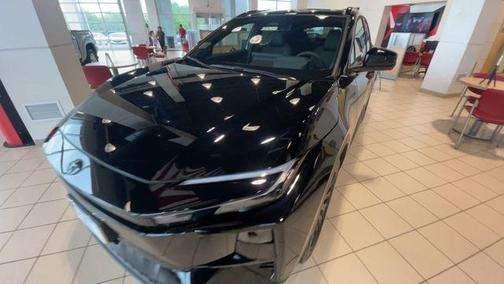 Midnight Black Metallic 2026 Toyota C-HR XSE
