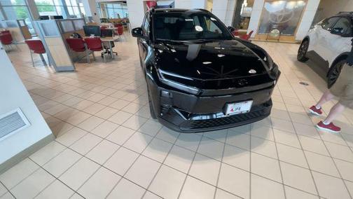 Midnight Black Metallic 2026 Toyota C-HR XSE