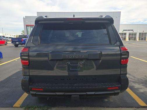 2025 Toyota 4Runner TRD Off Road