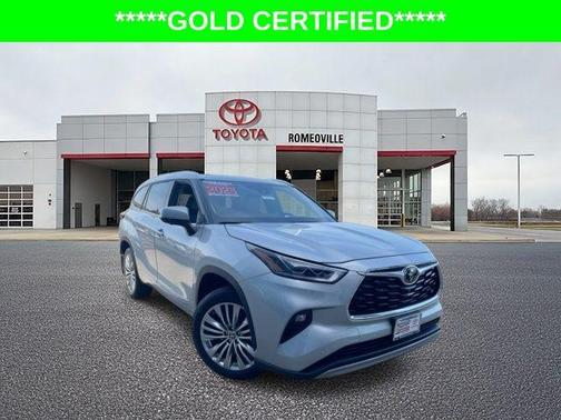 Celestial Silver Metallic 2023 Toyota Highlander Platinum