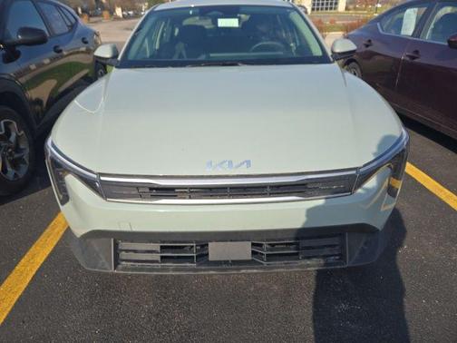 Morning Haze 2025 Kia K4 LXS