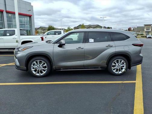 2026 Toyota Highlander Limited