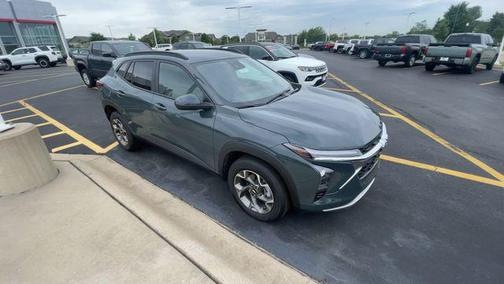 Cypress Gray 2025 Chevrolet Trax LT