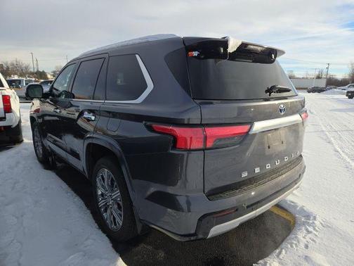 2023 Toyota Sequoia Capstone