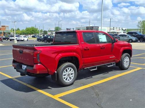 2025 Toyota Tacoma SR5