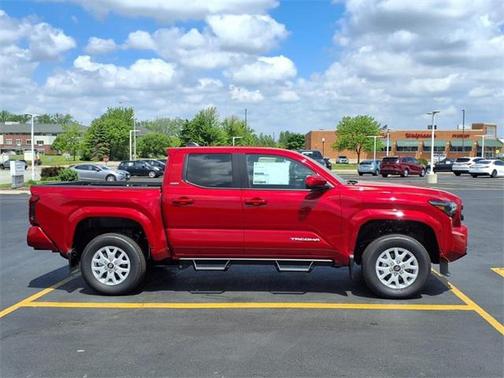 2025 Toyota Tacoma SR5