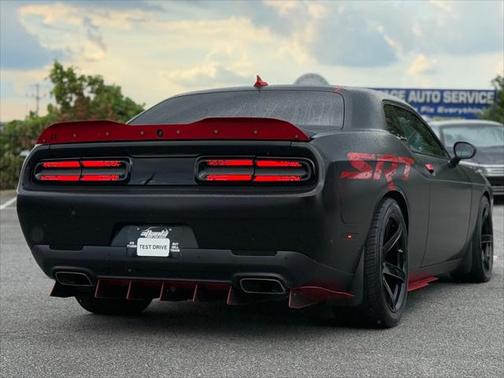 2017 Dodge Challenger SRT 392