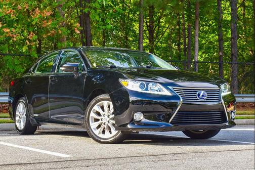 2013 Lexus ES 300h Base
