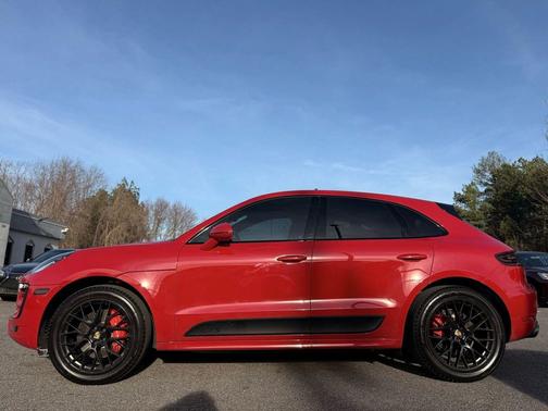 2018 Porsche Macan GTS