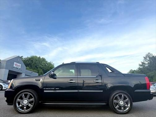 2008 Cadillac Escalade EXT Base