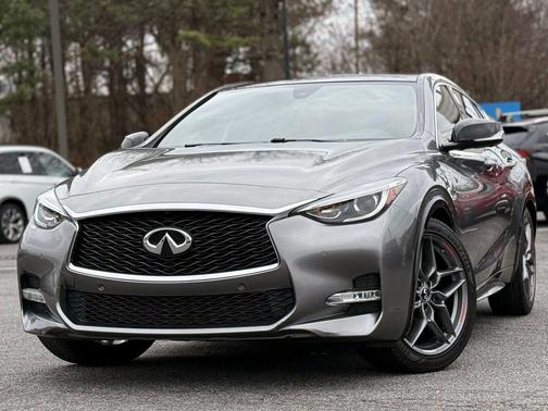 2018 INFINITI QX30 Sport