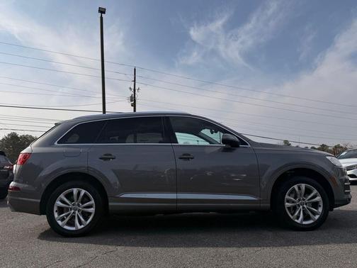 2017 Audi Q7 2.0T Premium