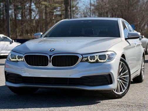 2019 BMW 530 530i