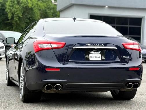 2015 Maserati Ghibli Base