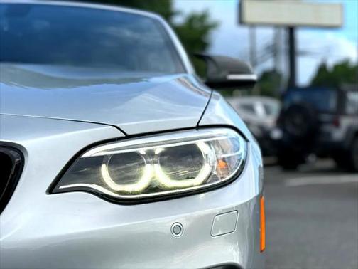 2017 BMW M240 i