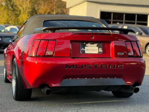 2004 Ford Mustang GT